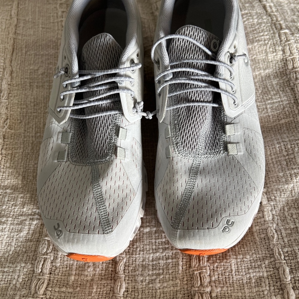 On Cloud slip on sneakers